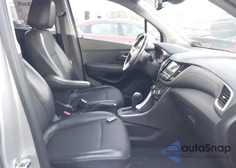 2018 Chevrolet Trax Lt z USA, uszkodzony, nr VIN KL7CJPSB2JB712112